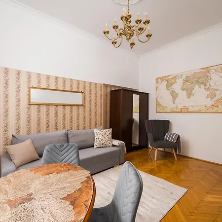 Nowy Swiat 35 With Mezzanine * Warsaw