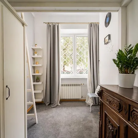 Nowy Swiat 35 With Mezzanine Apartman